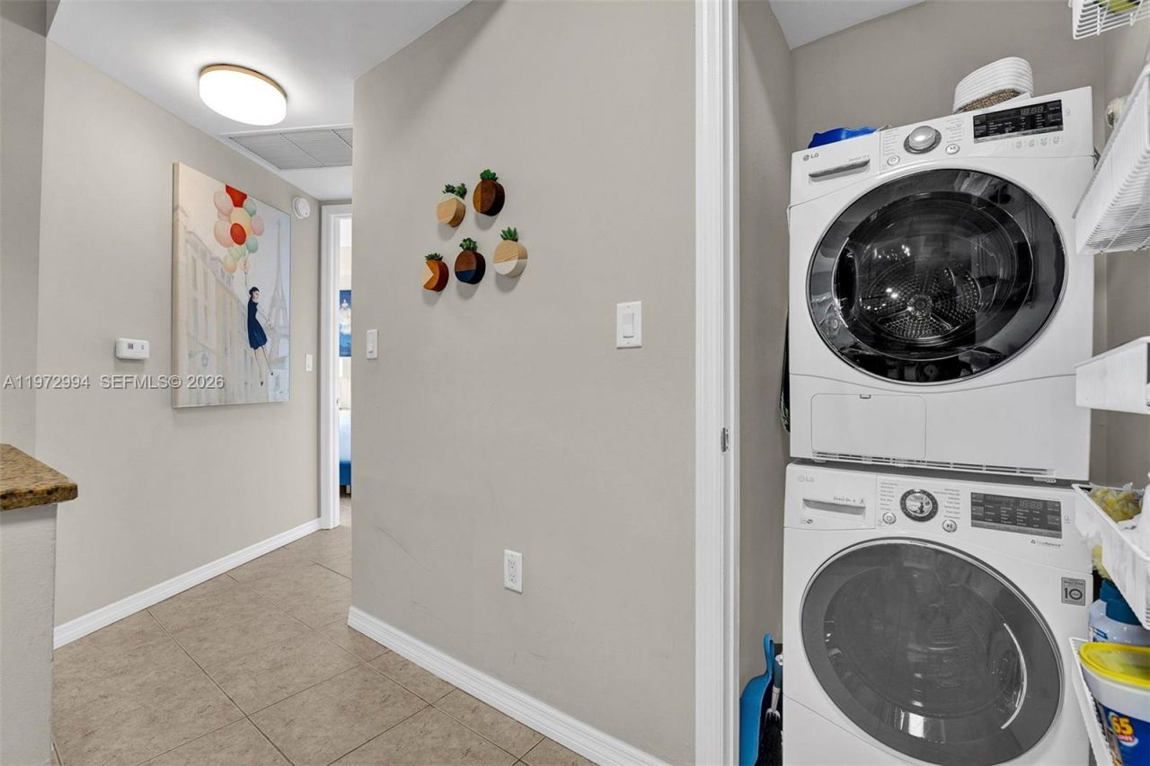 20000 E Country Club Dr , Unit PH06, Aventura, FL 33180 Photo