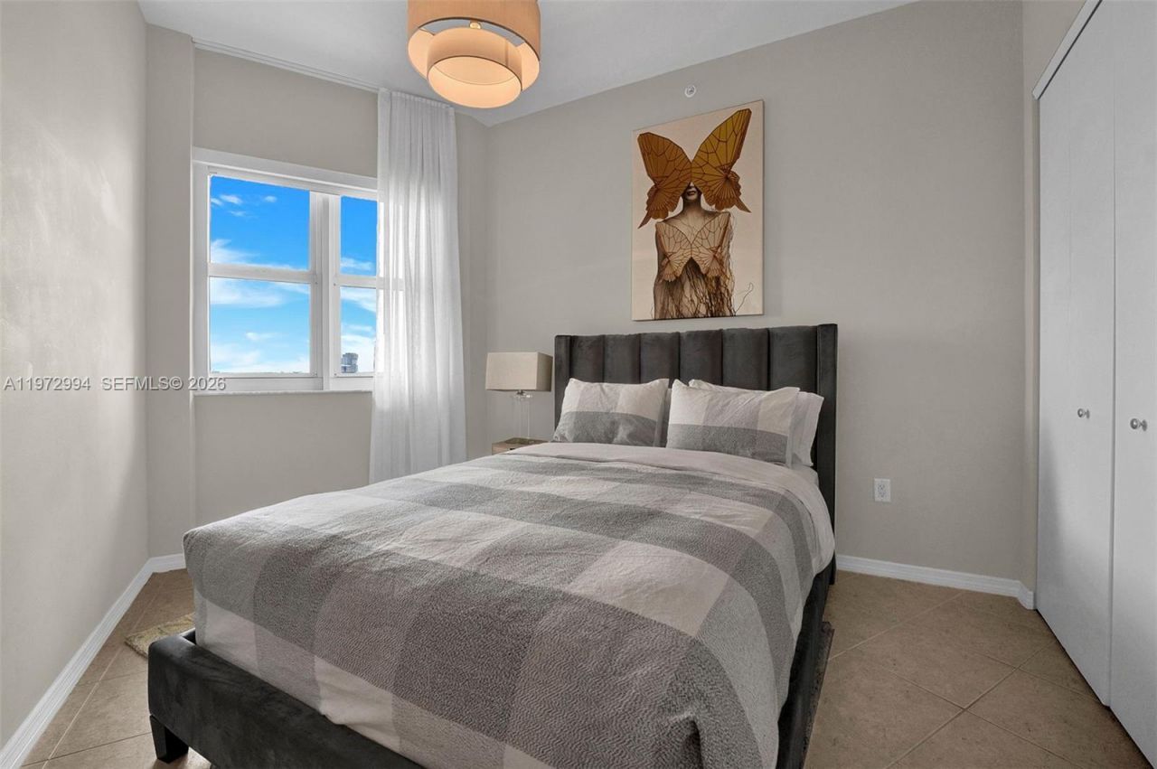 20000 E Country Club Dr , Unit PH06, Aventura, FL 33180 Photo