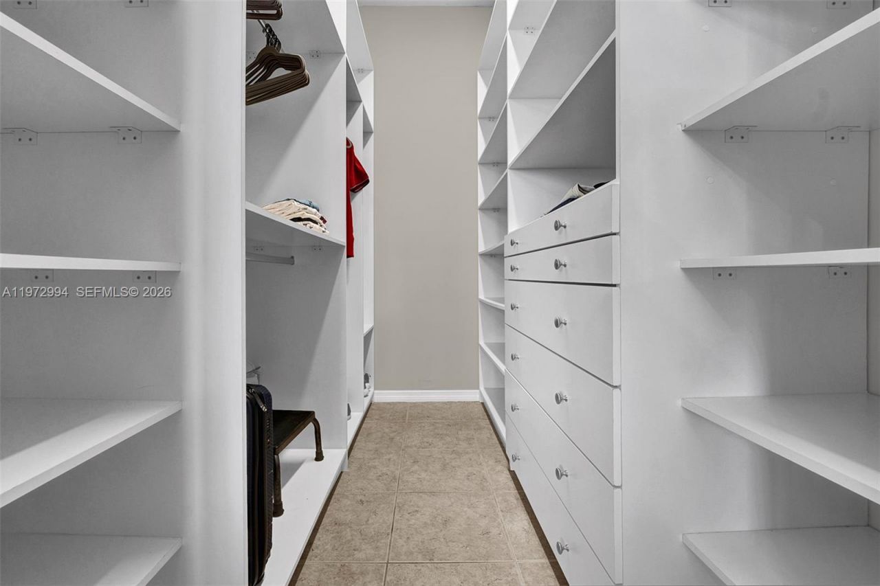 20000 E Country Club Dr , Unit PH06, Aventura, FL 33180 Photo