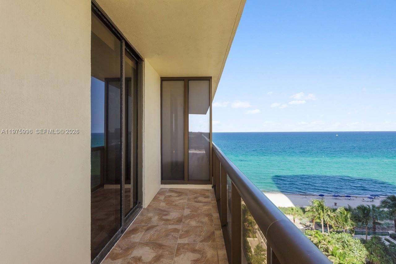 16275 Collins Ave, Unit 904, Sunny Isles Beach, FL 33160 Photo
