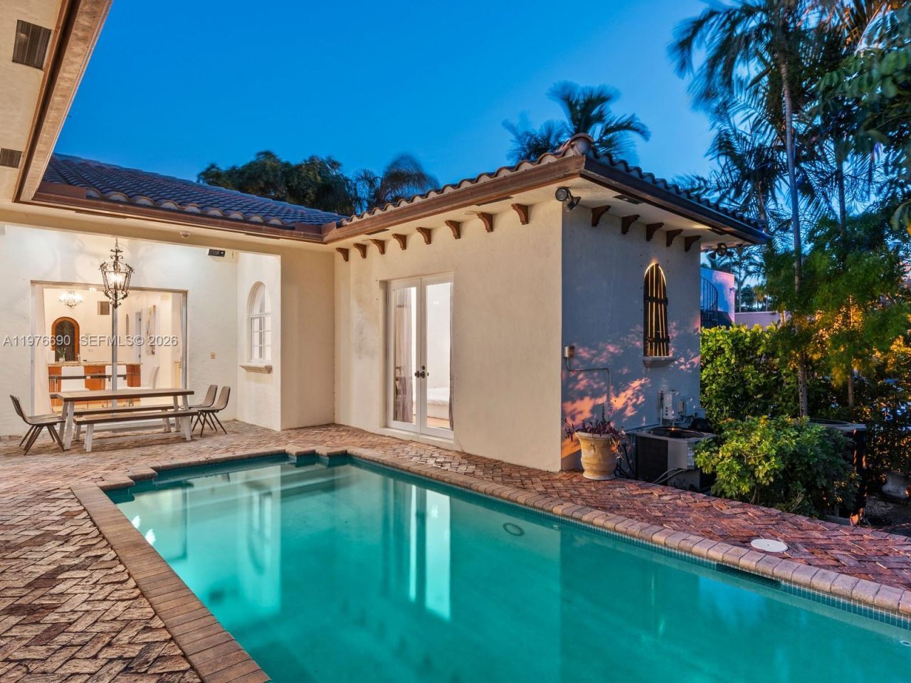 1223 Jackson St , Hollywood, FL 33019 Photo