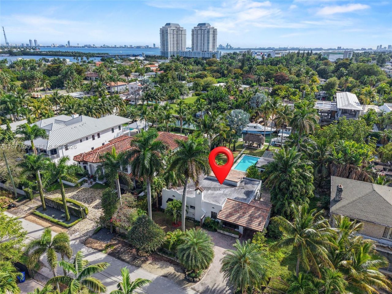 1028 NE 84th St , Miami, FL 33138 Photo