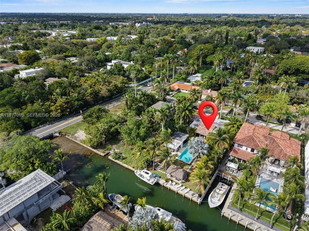 1028 NE 84th St , Miami, FL 33138 Photo