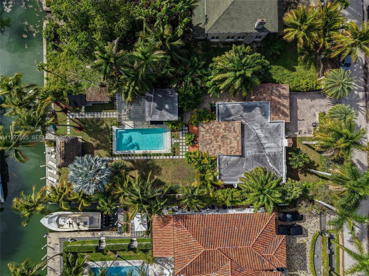 1028 NE 84th St , Miami, FL 33138 Photo