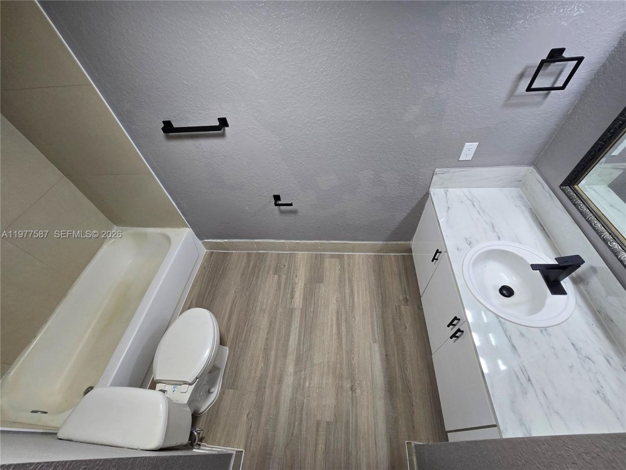 12555 NW 11th Way , Unit 103, Miami, FL 33182 Photo