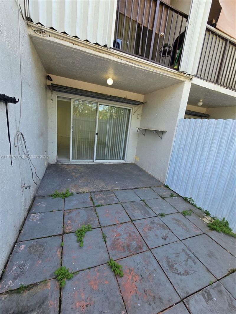12555 NW 11th Way , Unit 103, Miami, FL 33182 Photo