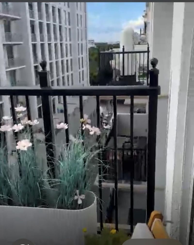 4100 Salzedo St , Unit 910, Coral Gables, FL 33146 Photo