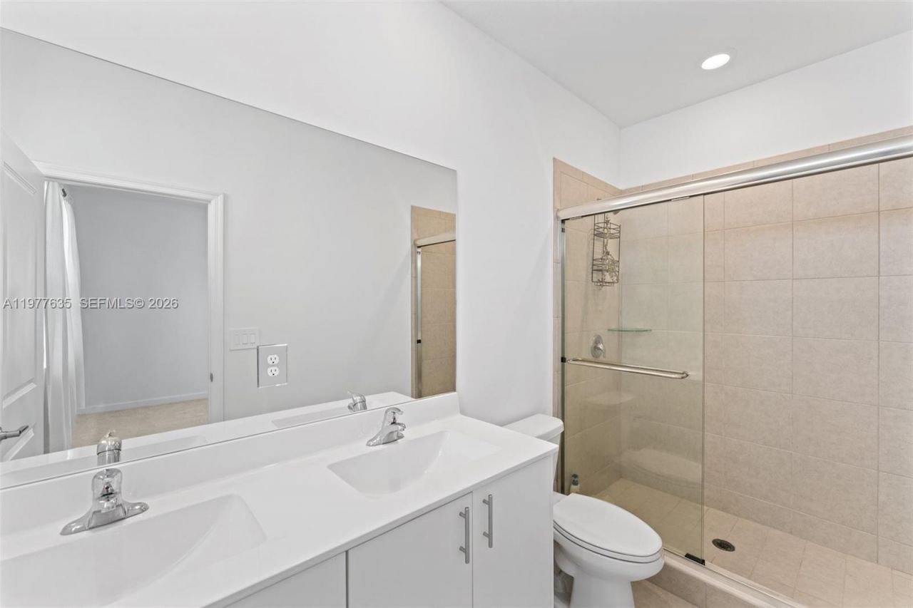 11755 SW 246th Ter, Miami, FL 33032 Photo