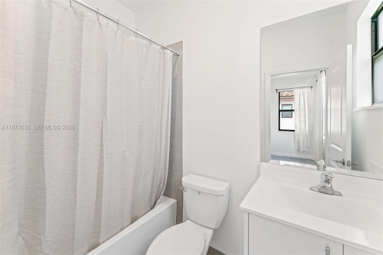 11755 SW 246th Ter, Miami, FL 33032 Photo