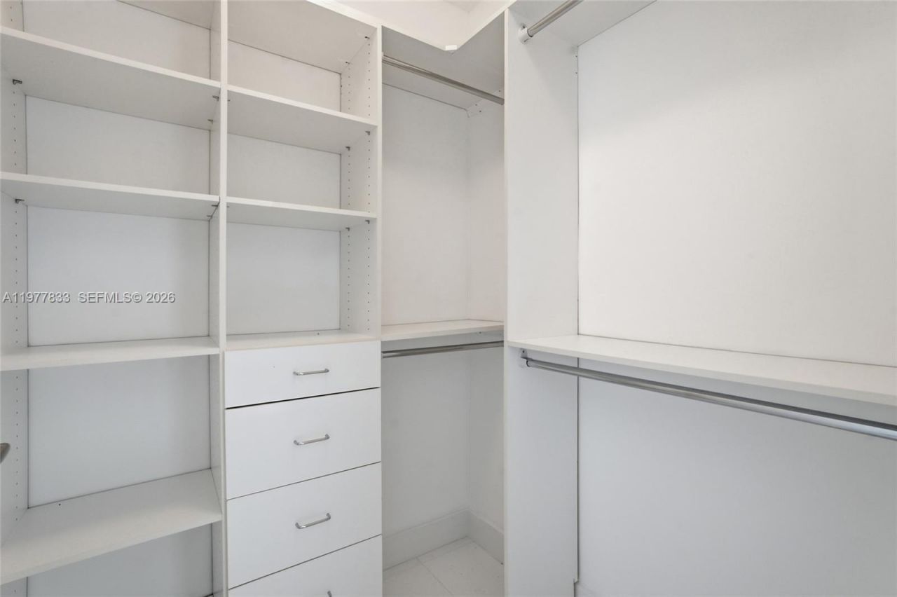 2627 S Bayshore Dr , Unit 501, Miami, FL 33133 Photo