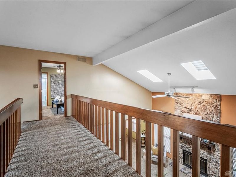 2551 Woodbluff Lane, Washington Township, OH 45458 Photo 17