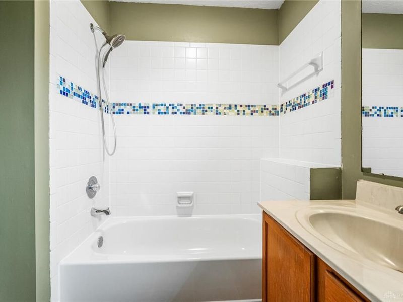 2551 Woodbluff Lane, Washington Township, OH 45458 Photo 27