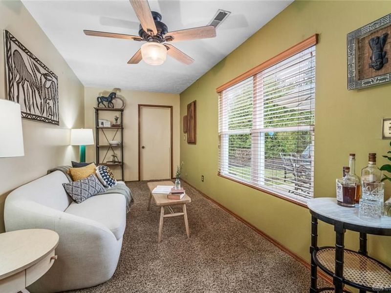 2551 Woodbluff Lane, Washington Township, OH 45458 Photo 9