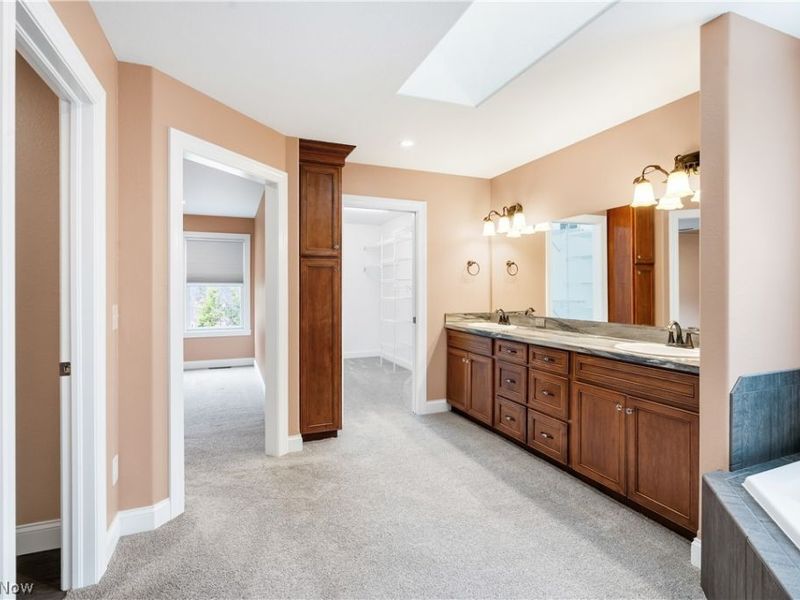 6438 Calvary Court, Youngstown, OH 44515 Photo 13