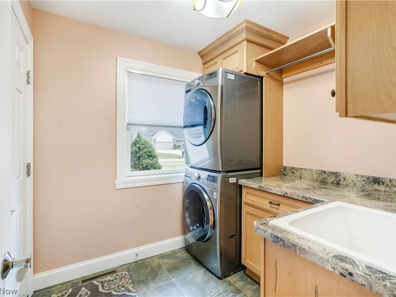 6438 Calvary Court, Youngstown, OH 44515 Photo 25