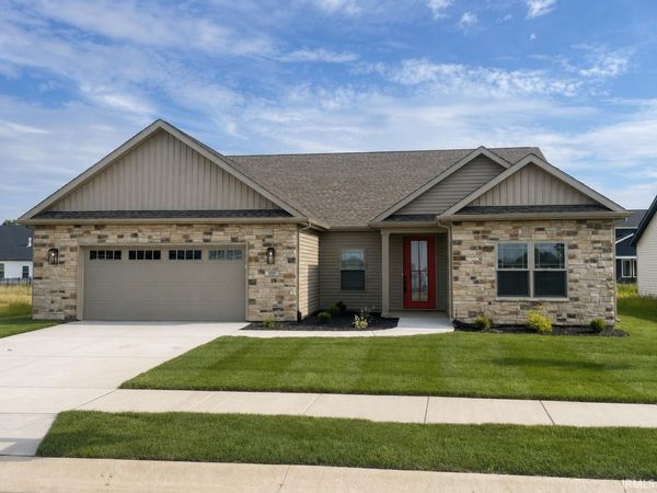 889 Ravenstone Drive, Lafayette, IN 47909