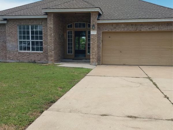 301 THUNDERBAY DR, Georgetown, TX 78626