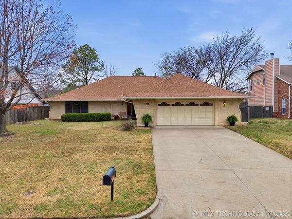 7830 S 85th East Avenue , Tulsa, OK 74133