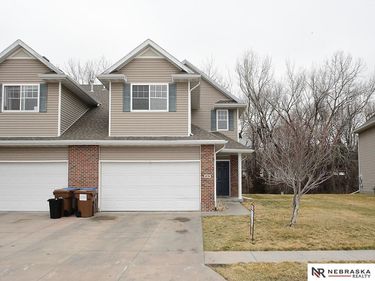 1838 North Gate Road, Lincoln, NE 68521