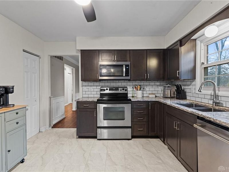 1954 Heidelberg Drive, Loveland, OH 45140 Photo 9