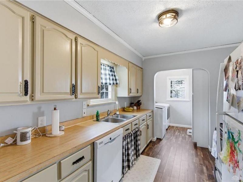 1477 S Central Drive, Beavercreek, OH 45432 Photo 18