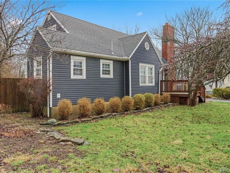 1477 S Central Drive, Beavercreek, OH 45432 Photo 2