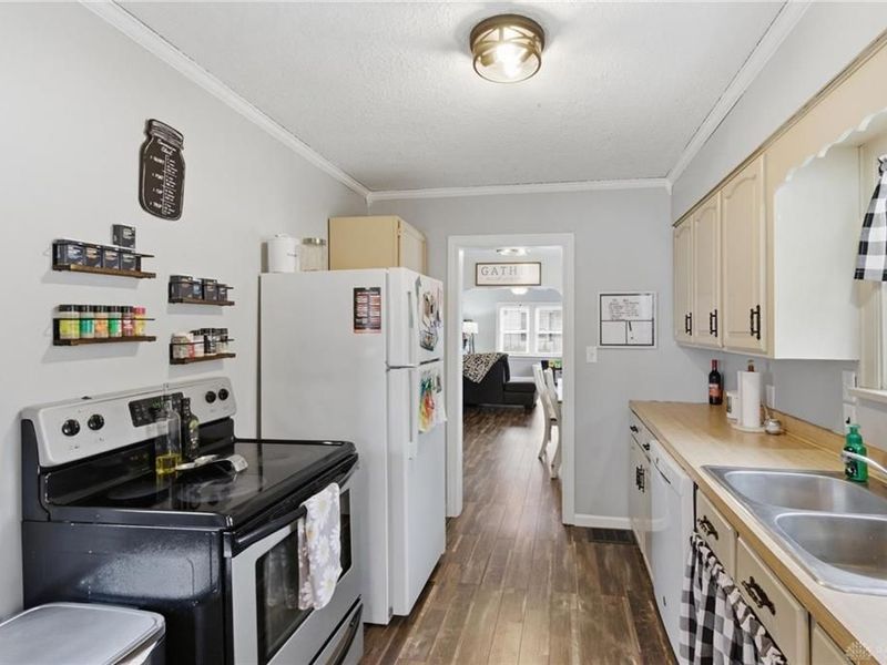 1477 S Central Drive, Beavercreek, OH 45432 Photo 20