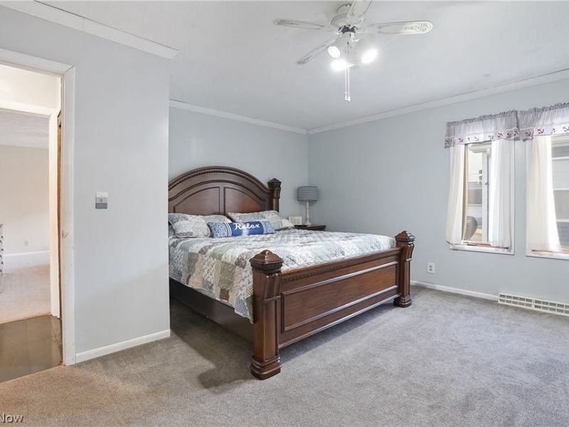 2282 Heston Drive, Lake Milton, OH 44429 Photo 17