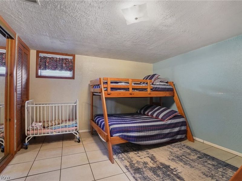 2282 Heston Drive, Lake Milton, OH 44429 Photo 28