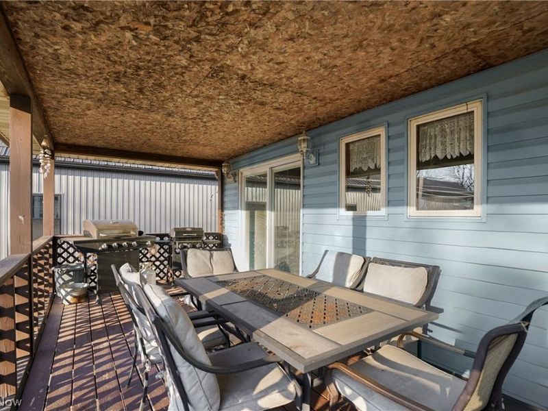 2282 Heston Drive, Lake Milton, OH 44429 Photo 36