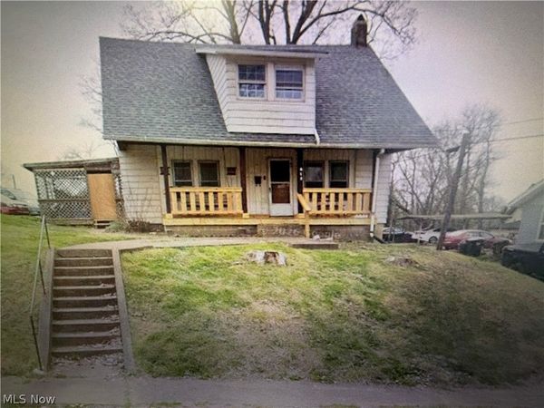 716 Shelby Street , Zanesville, OH 43701