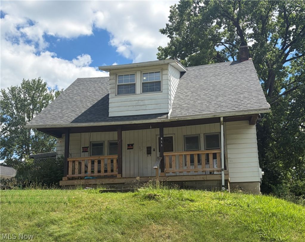 716 Shelby Street, Zanesville, OH 43701 Main Photo