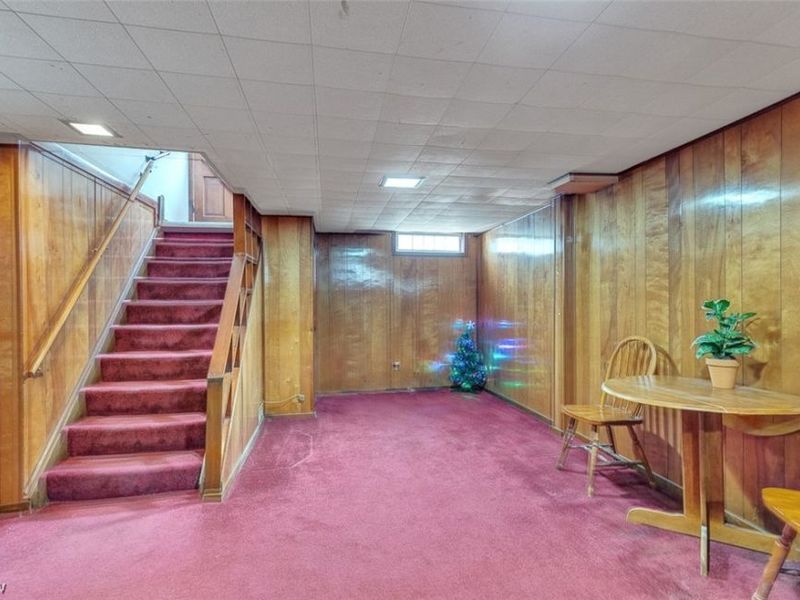 6330 Sandfield Drive, Brook Park, OH 44142 Photo 18