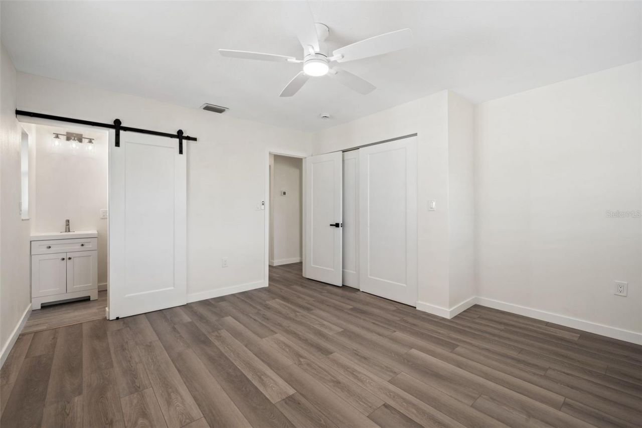 662 Villagrande Avenue S, Saint Petersburg, FL 33707 Photo