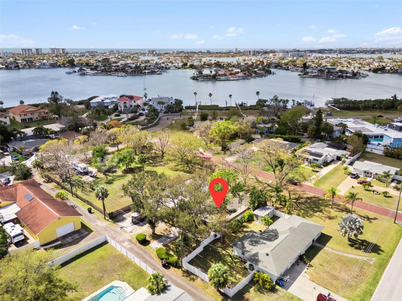 662 Villagrande Avenue S, Saint Petersburg, FL 33707 Photo