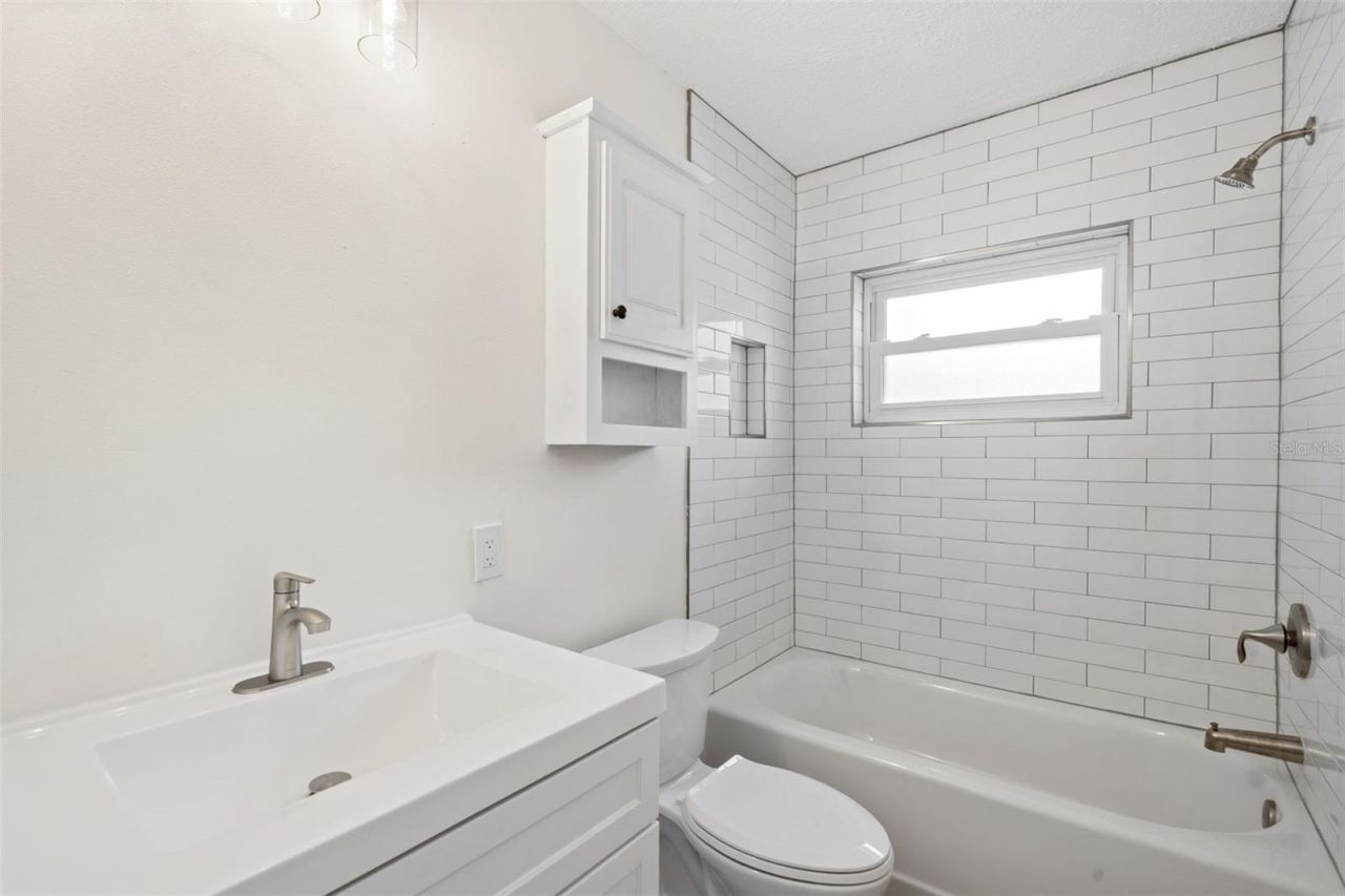 662 Villagrande Avenue S, Saint Petersburg, FL 33707 Photo