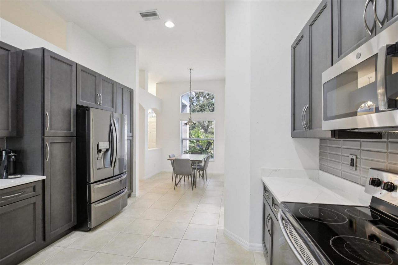 742 Shorecrest Drive, Sarasota, FL 34232 Photo