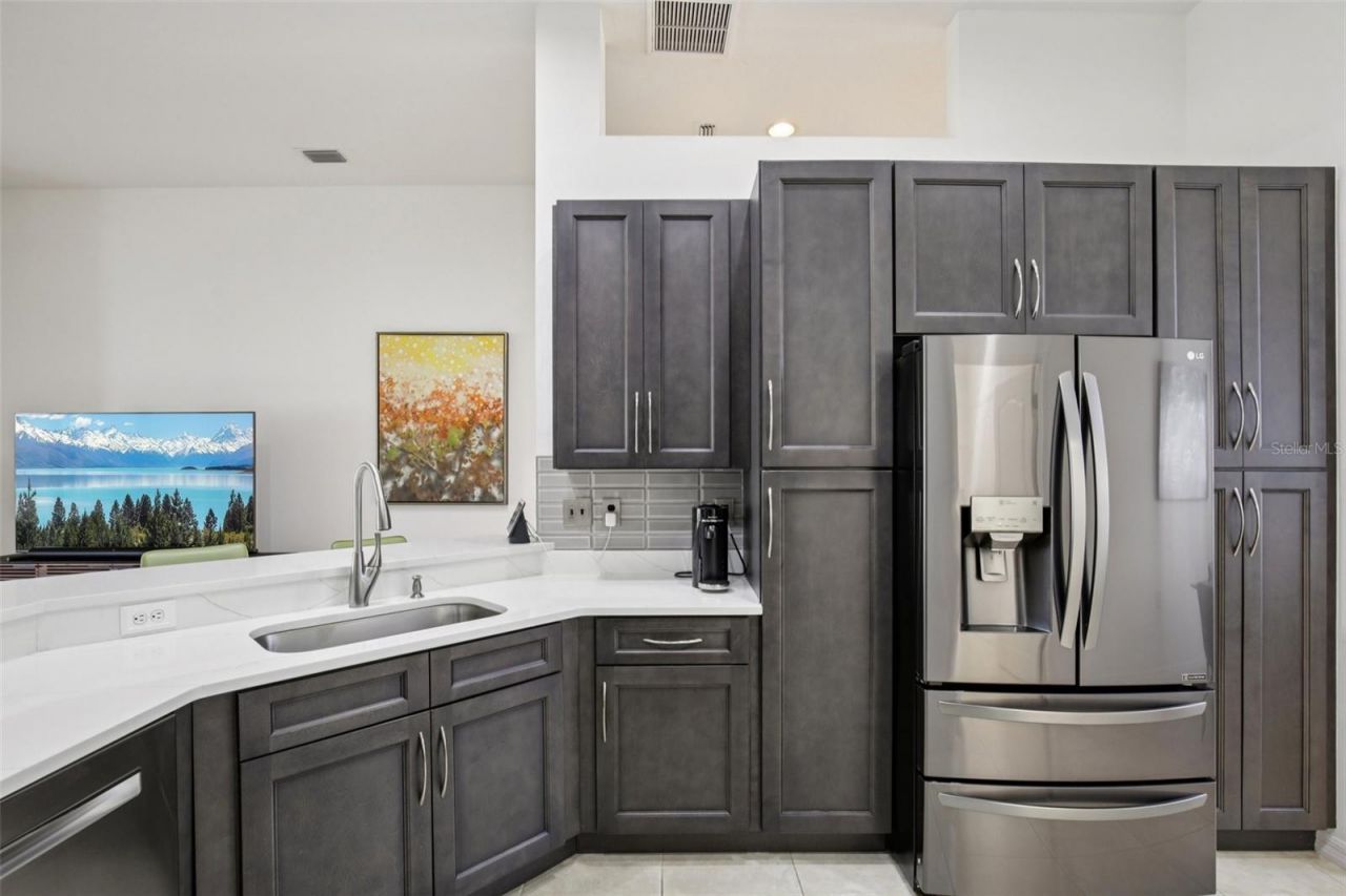 742 Shorecrest Drive, Sarasota, FL 34232 Photo