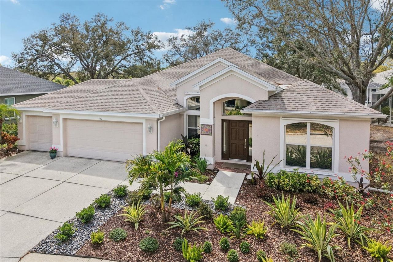 742 Shorecrest Drive, Sarasota, FL 34232 Photo