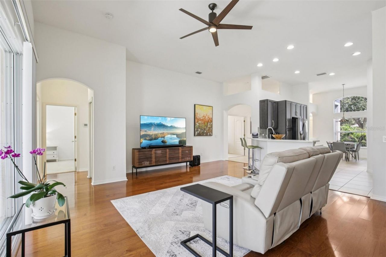 742 Shorecrest Drive, Sarasota, FL 34232 Photo