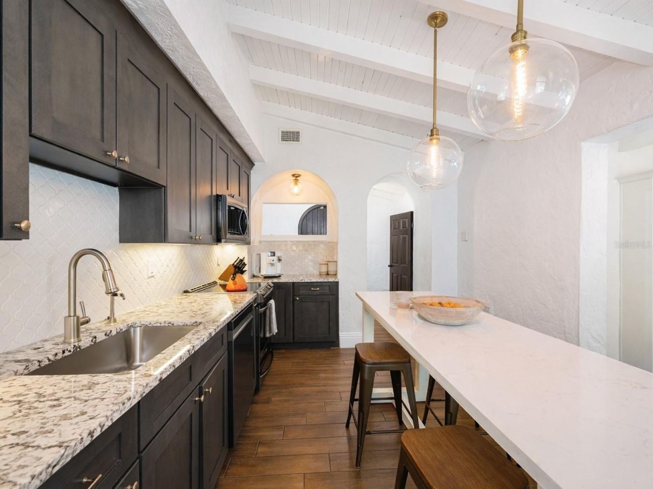 6251 10th Avenue S, Gulfport, FL 33707 Photo