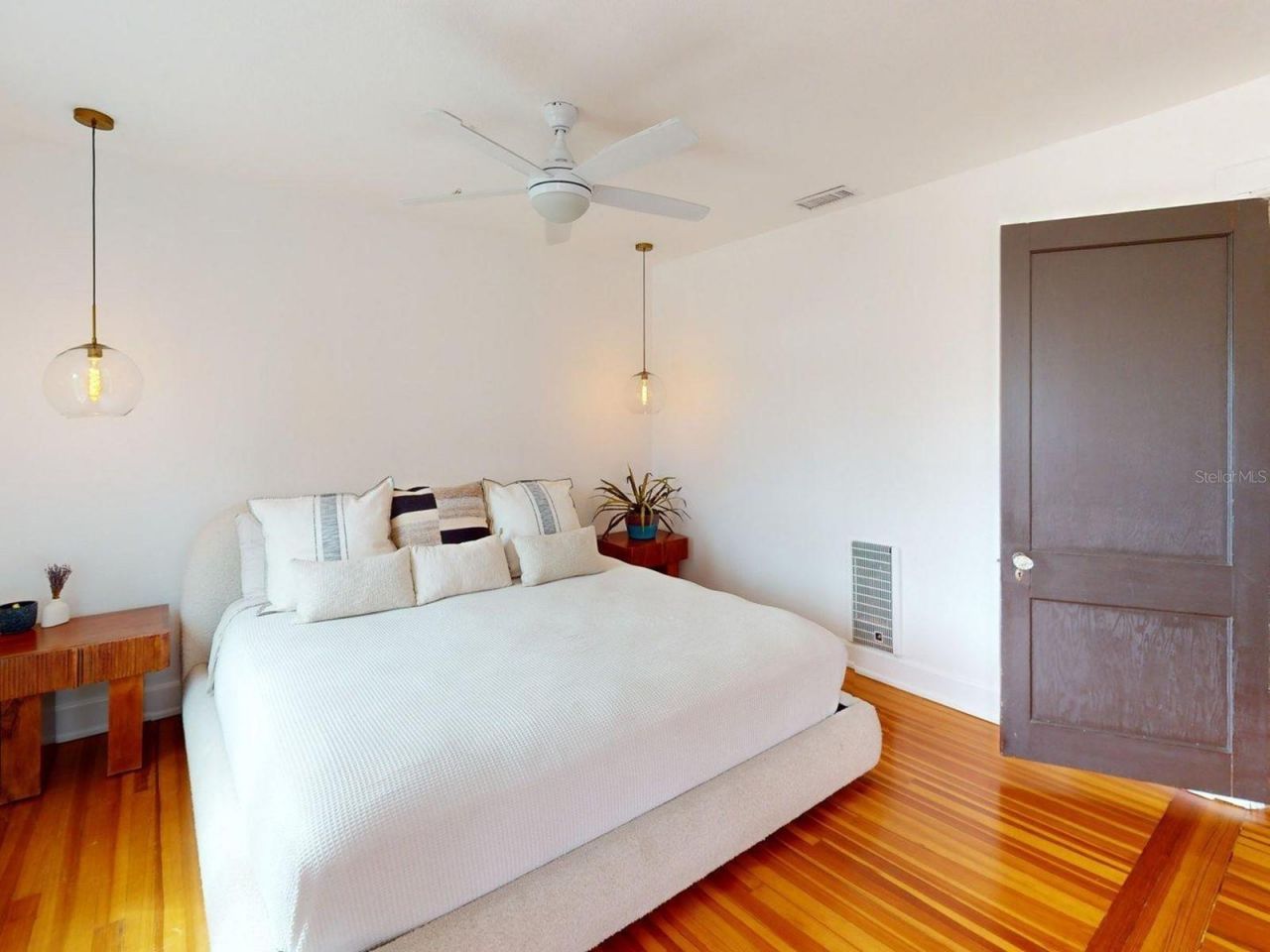 6251 10th Avenue S, Gulfport, FL 33707 Photo