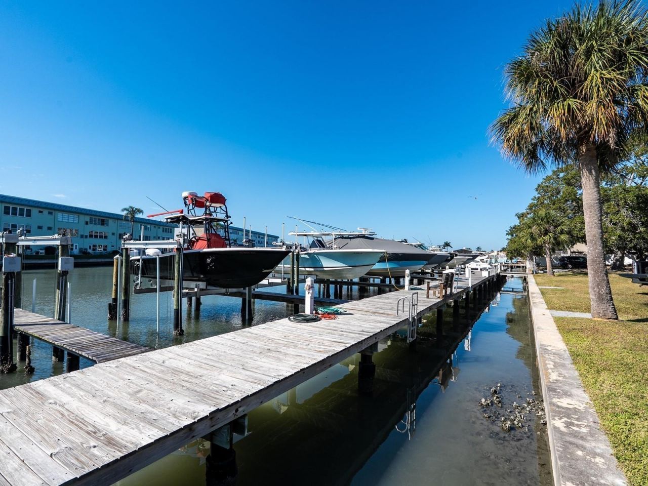 6251 10th Avenue S, Gulfport, FL 33707 Photo