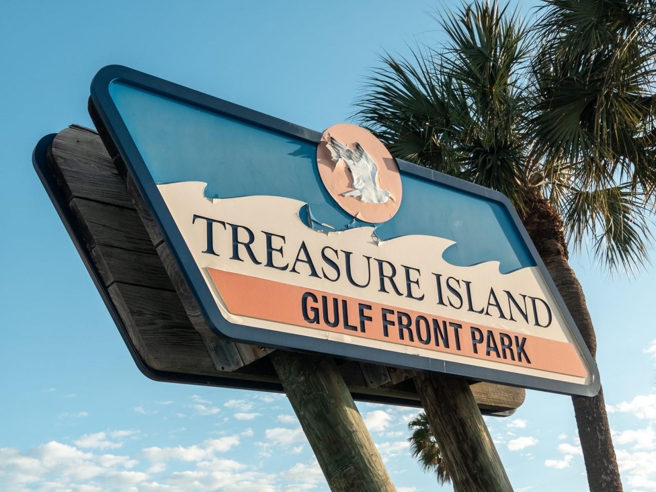 6251 10th Avenue S, Gulfport, FL 33707 Photo