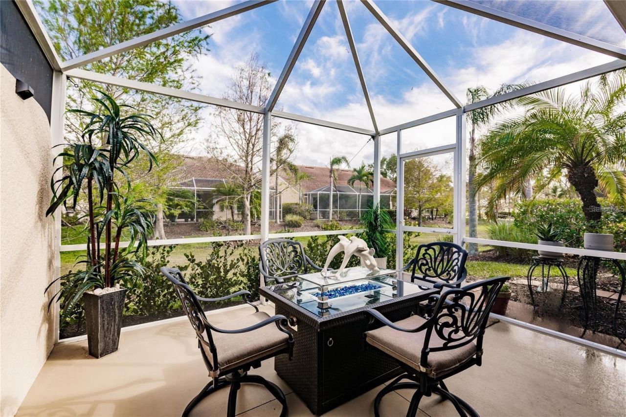 323 Monaco Drive, Unit 10, Punta Gorda, FL 33950 Photo