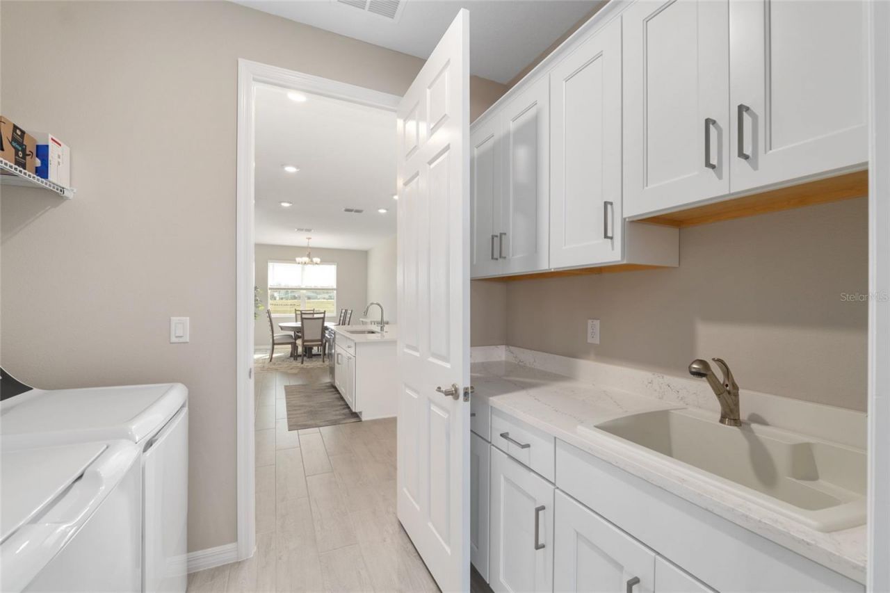 10049 SW 107th Terrace, Ocala, FL 34481 Photo