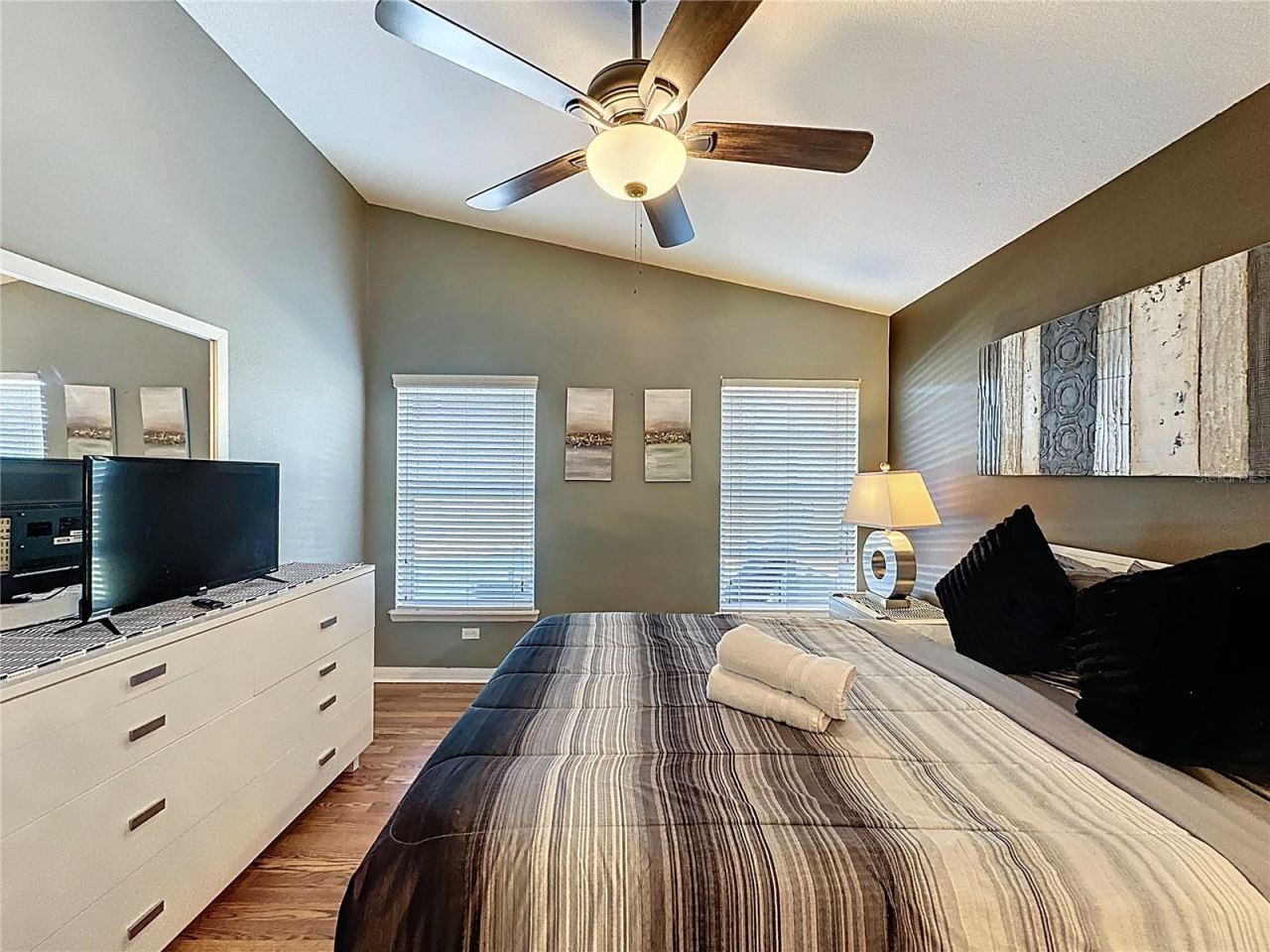 2281 Royal Ridge Drive , Davenport, FL 33896 Photo