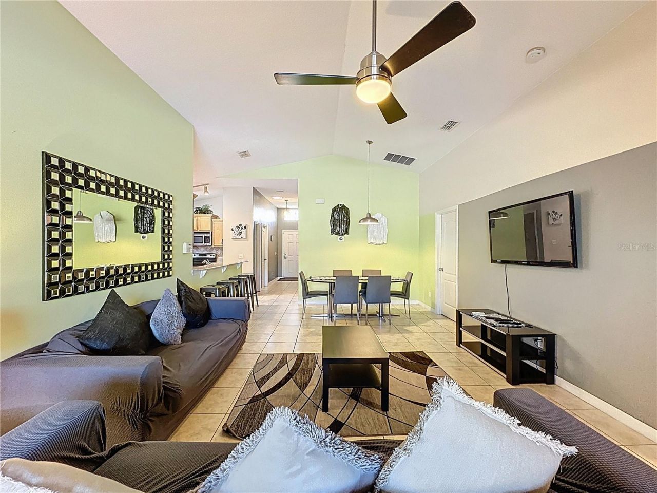 2281 Royal Ridge Drive , Davenport, FL 33896 Photo