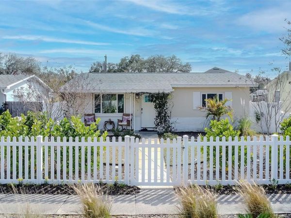 842 53RD TERRACE N, ST PETERSBURG, FL 33703