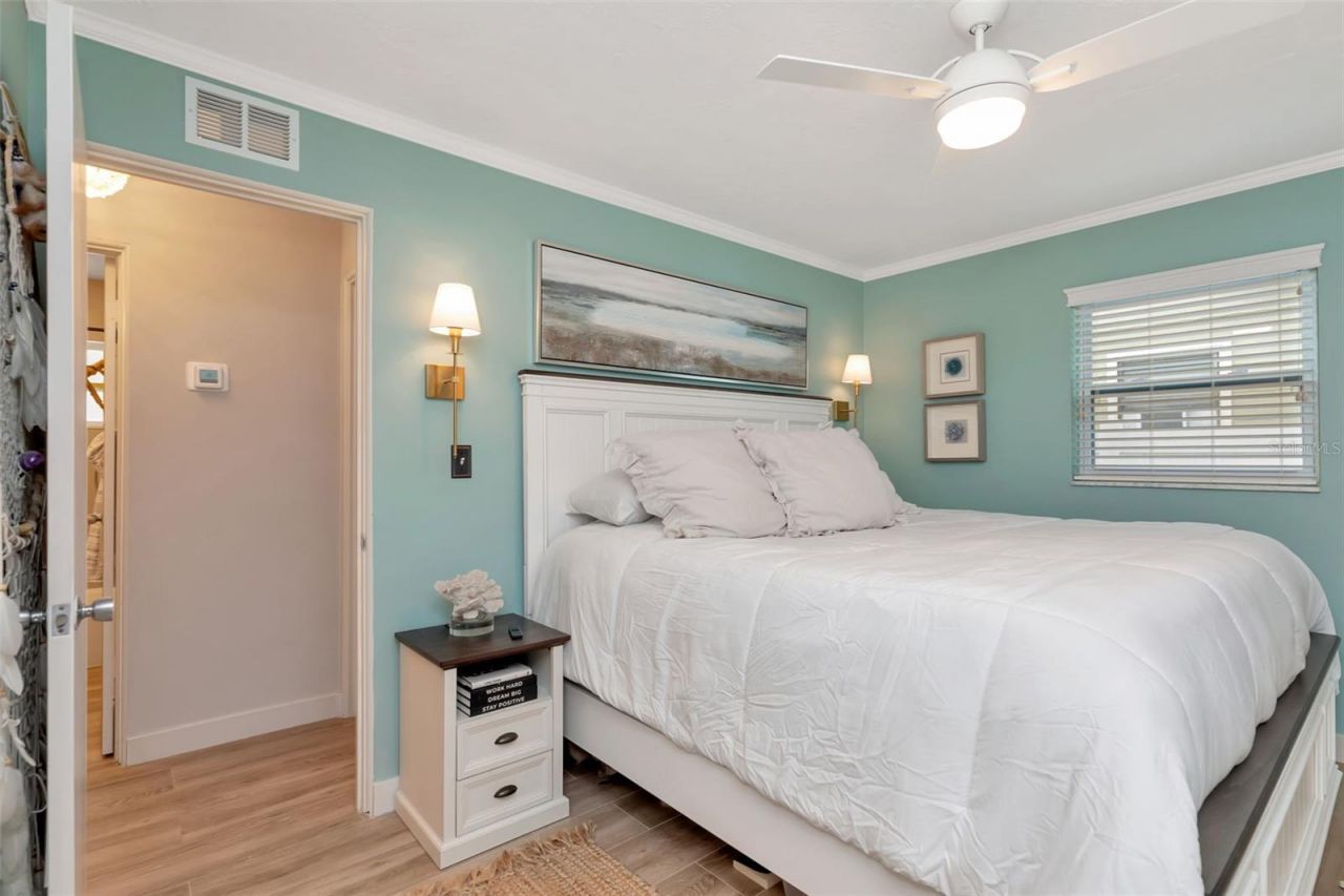 842 53rd Terrace N, Saint Petersburg, FL 33703 Photo